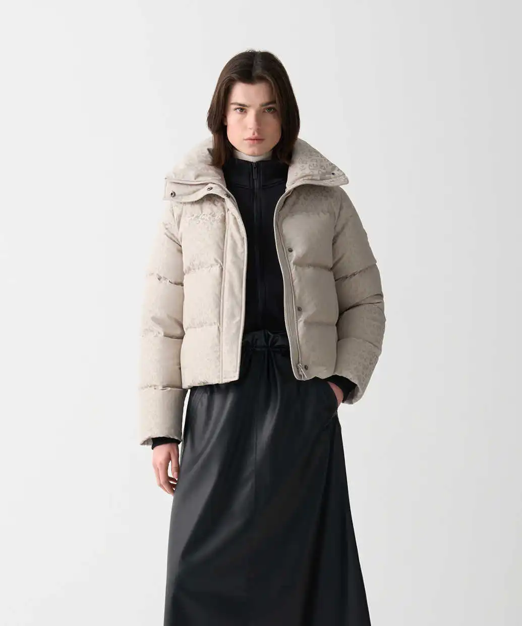 2 Volken Store produkt Damen Freizeitmode 